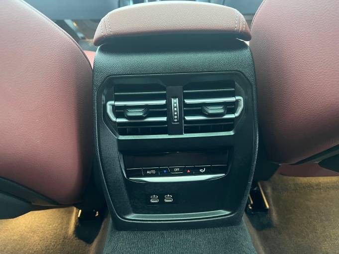 BMW 320Li 2.0T 156HP 2WD 2022 | VIN 207123 — изображение 19