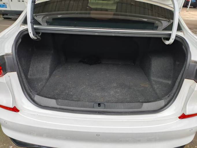 Chevrolet Cruze 1.5L 109HP 2WD 2024 — изображение 14