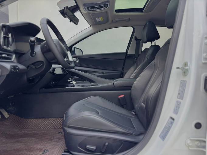 Hyundai Elantra 1.5L 115HP 2WD 2022 | VIN 189480 — изображение 13