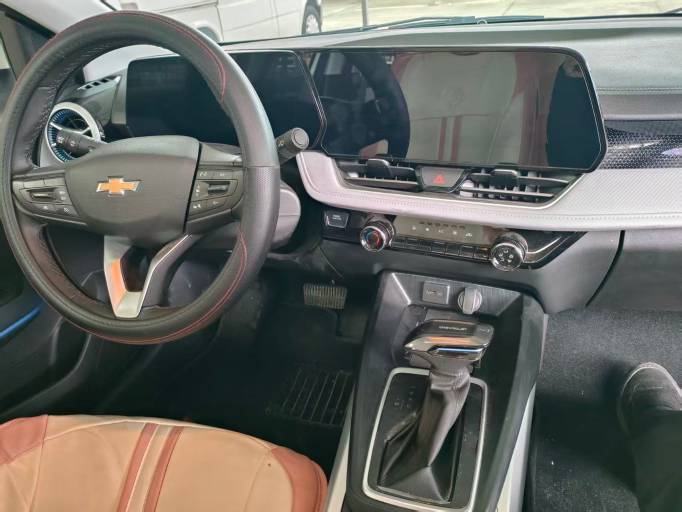 Chevrolet Cruze 1.5L 109HP 2WD 2024 — изображение 11