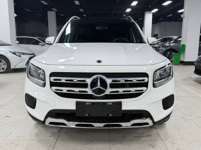Mercedes-Benz GLB 1.3T 136HP 2WD 2022 — изображение 3