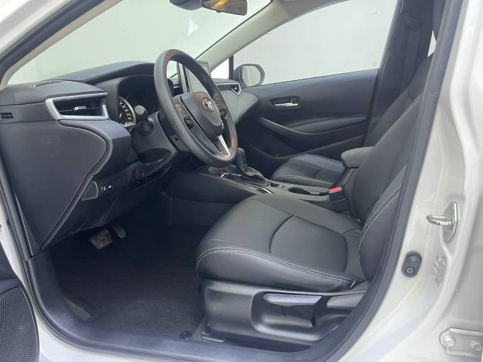 Toyota Corolla 1.2T 115HP 2WD 2021 — изображение 12