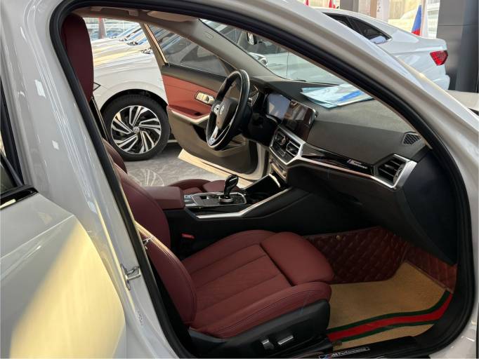 BMW 320Li 2.0T 156HP 2WD 2022 | VIN 219082 — изображение 10