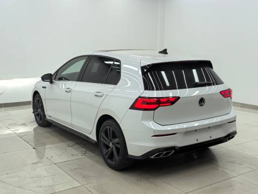 Volkswagen Golf 1.4T 150HP 2WD 2023 | VIN 307705 — изображение 4