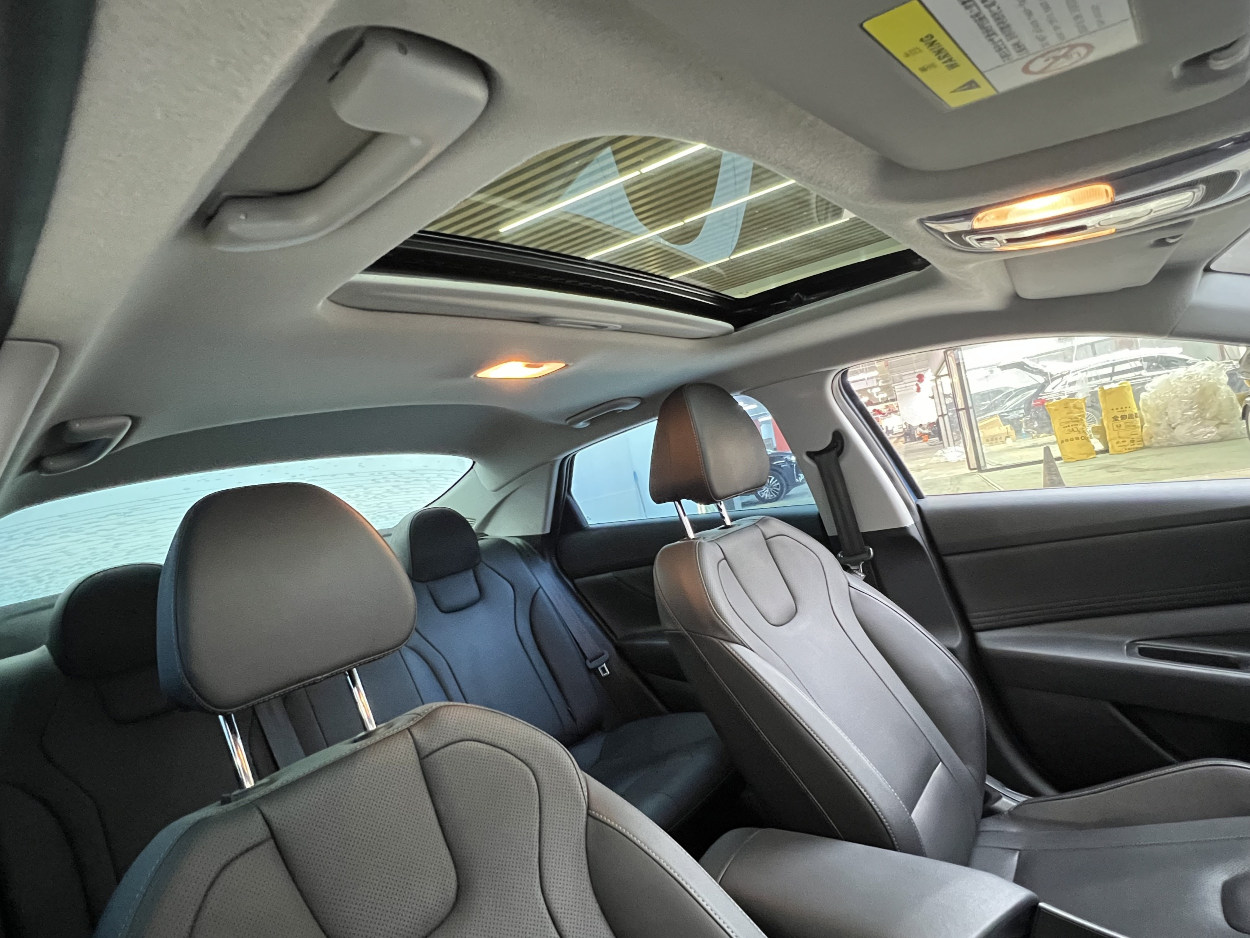 Hyundai Elantra 1.5L 115HP 2WD 2022 | VIN 220919 — изображение 9