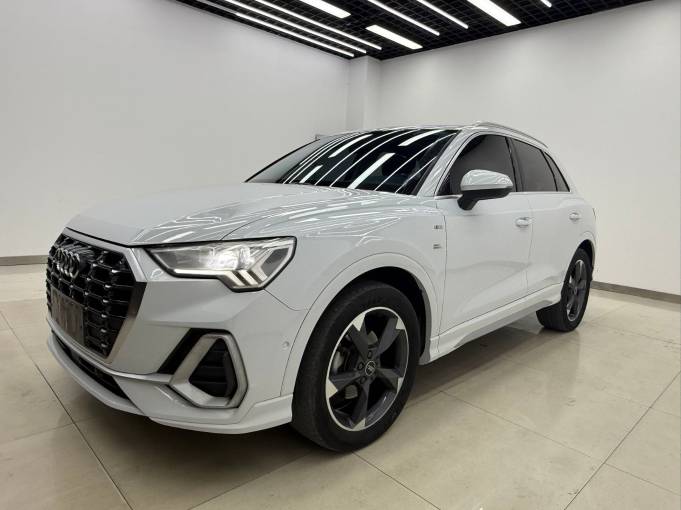 Audi Q3 1.4T 150HP 2WD 2022 | VIN 740201