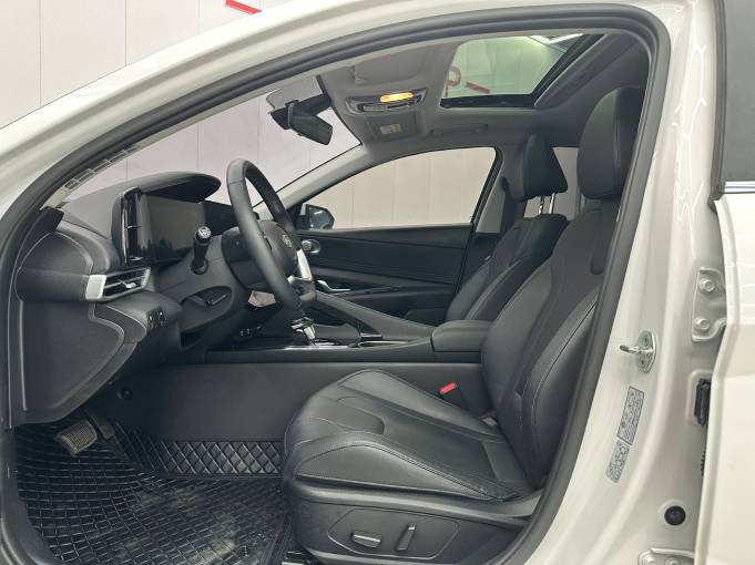 Hyundai Elantra 1.5L 115HP 2WD 2022 | VIN 253047 — изображение 21