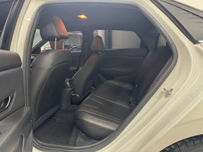 Hyundai Elantra 1.4T 140HP 2WD 2021 — изображение 8