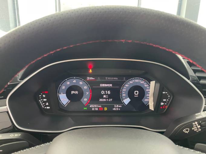 Audi Q3 21 35TFSI Fashion Dynamic Type 1.4T 150HP 2WD 2021 — изображение 16