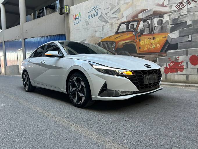 Hyundai Elantra Elite 1.5L 115HP 2WD 2022 — изображение 5