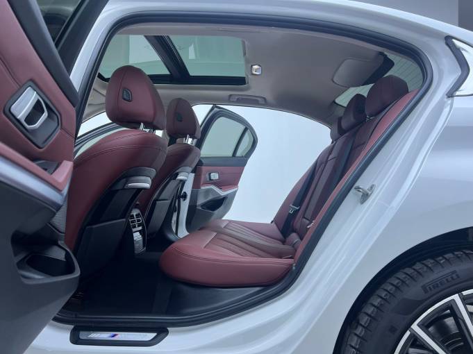 BMW 320Li 2.0T 156HP 2WD 2022 | VIN 207123 — изображение 22