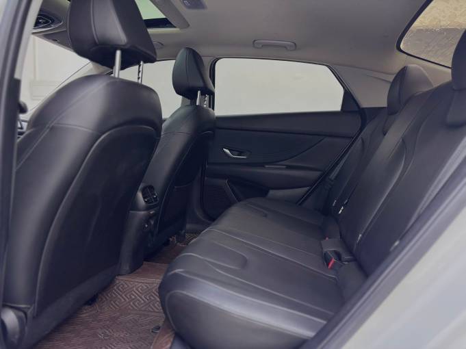 Hyundai Elantra 1.5L 115HP 2WD 2022 | VIN 189480 — изображение 11