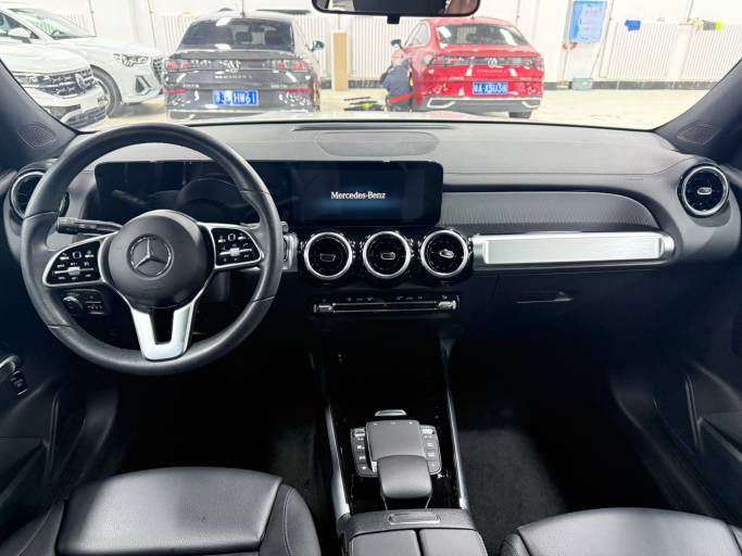 Mercedes-Benz GLB 1.3T 136HP 2WD 2022 — изображение 14