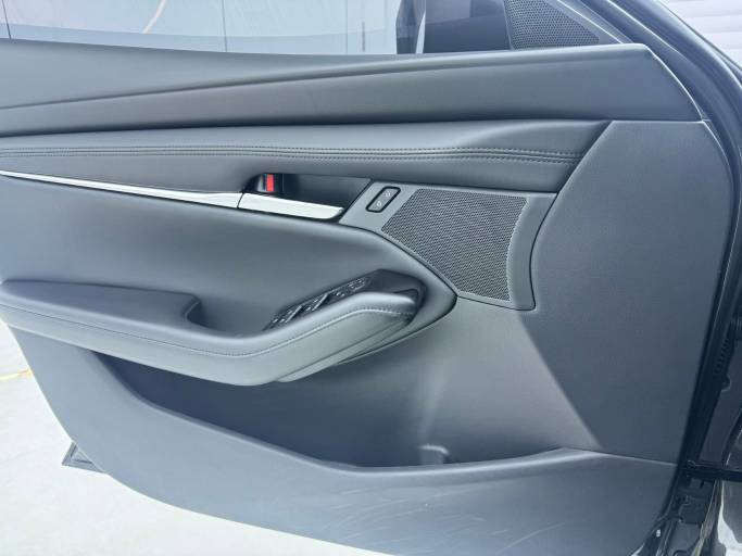 Mazda3 Axela 2.0L 158HP 2WD 2021 | VIN 157225 — изображение 12