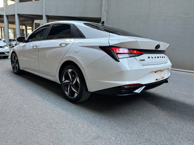 Hyundai Elantra Elite 1.5L 115HP 2WD 2022 — изображение 3