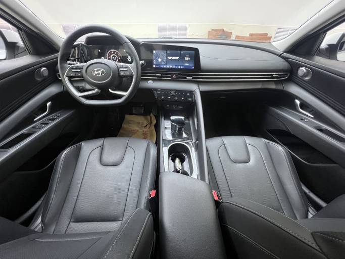 Hyundai Elantra 1.5L 115HP 2WD 2022 | VIN 195044 — изображение 13