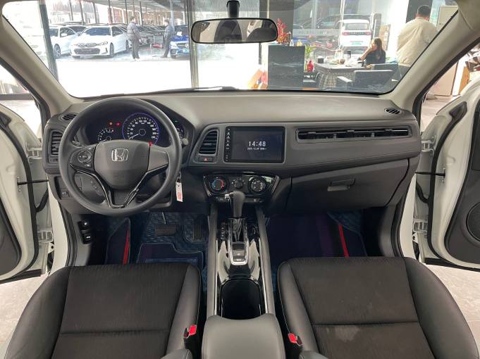 Honda Vezel 20 CVT Pioneer Edition 1.5L 131HP 2WD 2021 — изображение 11