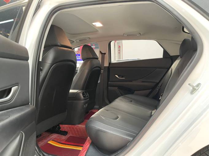 Hyundai Elantra 1.5L 115HP 2WD 2022 | VIN 261684 — изображение 13