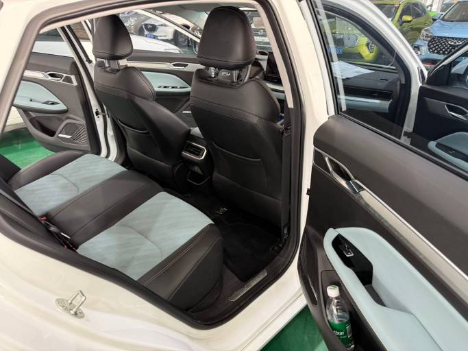 Geely Emgrand 1.4T 141HP 2WD 2022 | VIN 076979 | Арт. CCYD4450 | ID 13679 — изображение 9