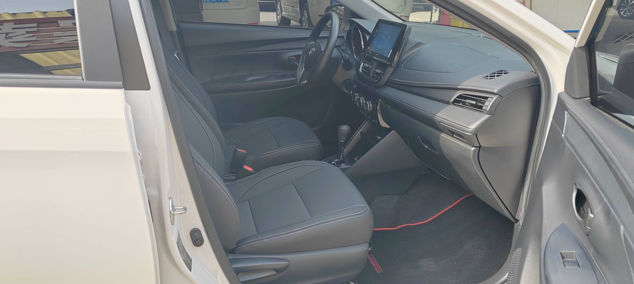 Toyota Vios 1.5L 112HP 2WD 2023 — изображение 11