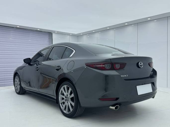 Mazda3 Axela 2.0L 158HP 2WD 2021 | VIN 157225 — изображение 2
