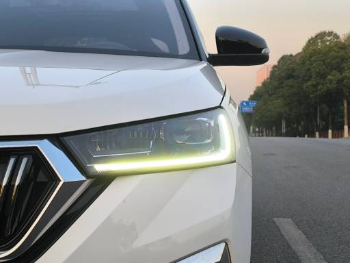 Skoda Kamiq 1.2T 116HP 2WD 2021 — изображение 8