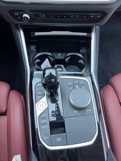 BMW 320Li 2.0T 156HP 2WD 2022 | VIN 475025 — изображение 13