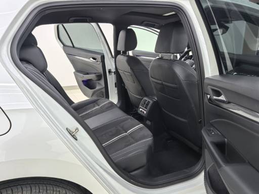 Volkswagen Golf 1.4T 150HP 2WD 2023 | VIN 307705 — изображение 10