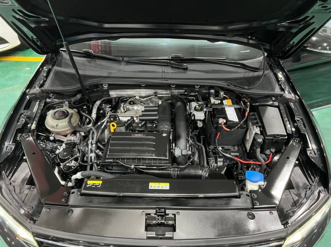 Volkswagen Magotan 1.4T 150HP 2WD 2020 | VIN 096657 — изображение 26