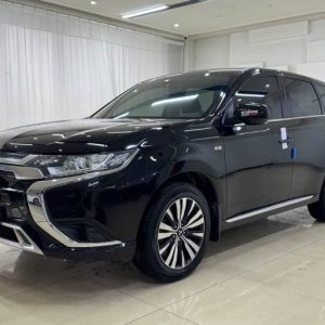 Mitsubishi Outlander 2.0L 147HP 2WD 2021