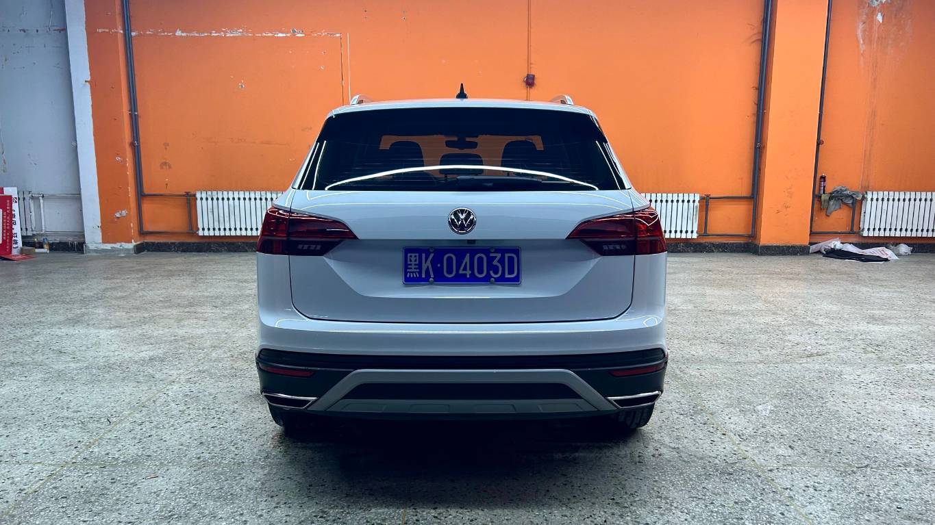 Volkswagen Tanyue 280TSI Luxury Intelligent Connection Edition 1.4T 150HP 2WD 2022 — изображение 4