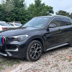 BMW X1 1.5L 140HP 2WD 2022 | Черный