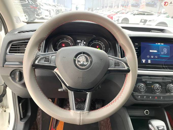 Skoda Kamiq 1.5L 112HP 2WD 2022 — изображение 13