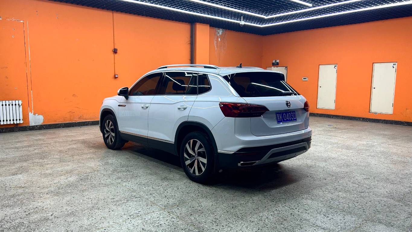 Volkswagen Tanyue 280TSI Luxury Intelligent Connection Edition 1.4T 150HP 2WD 2022 — изображение 6
