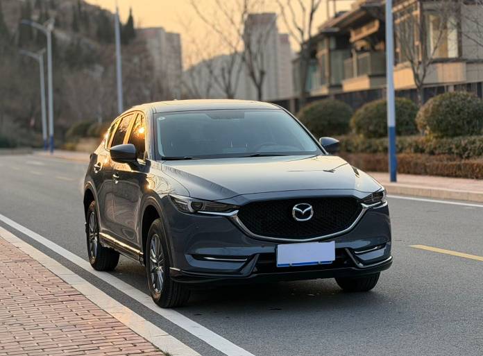 Mazda CX-5 2.0L 155HP 2WD 2021 | Пепел | Арт. CA5218 — изображение 6