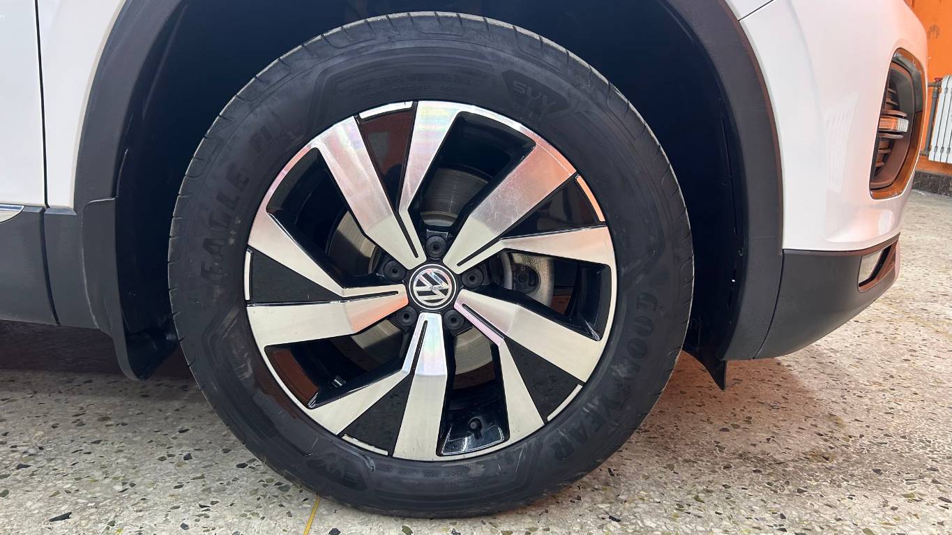 Volkswagen Tanyue 280TSI Luxury Intelligent Connection Edition 1.4T 150HP 2WD 2022 — изображение 12