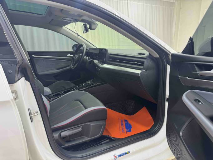 Volkswagen Lamando 1.4T 150HP 2WD 2022 | Белый | Арт. CA3962 — изображение 11