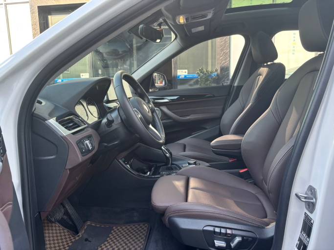 BMW X1 2022 sDrive20Li Premium Model | Арт. CN-11064 — изображение 10