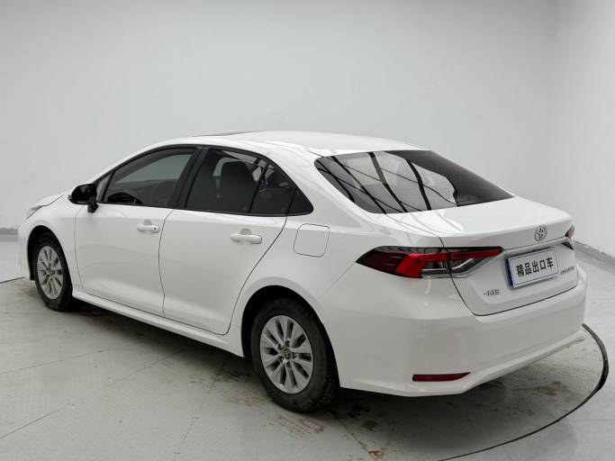 Toyota Corolla 2023 1. 5L Elite Edition | Арт. CN-11547 — изображение 15