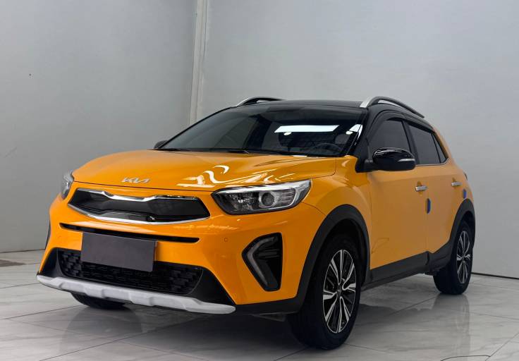 Kia Stonic 2021 1. 4L CVT Fun Enjoyment Sunroof Model | Арт. CN-11589