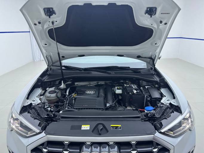 Audi Q3 2023 35 TFSI Fashion Dynamic Type China VI Emission Standard | Арт. CN-7621 — изображение 25