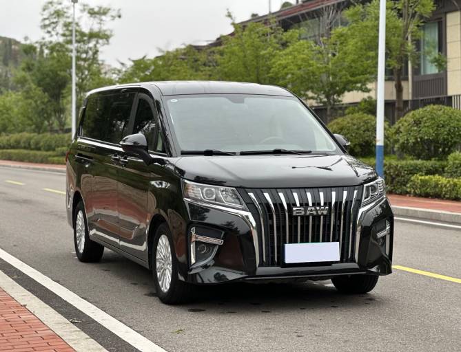 BAIC M7 Ace Ruisheng 2023 2. 0L Automatic long -axis business type 7 seats | Арт. CN-11159 — изображение 3