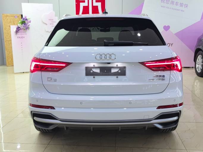 Audi Q3 2022 35 TFSI Fashion Dynamic Type China VI Emission Standard | Арт. CN-10895 — изображение 11