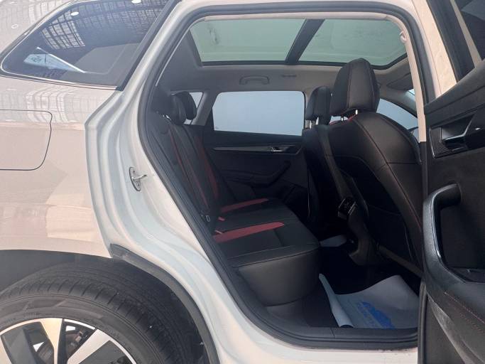 Skoda Karoq 2022 TSI280 Luxurious Enjoyment Edition | Арт. CN-10975 — изображение 10