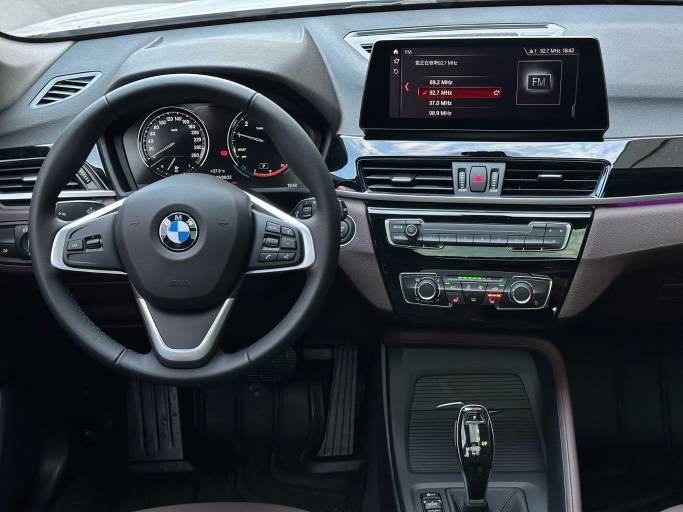 BMW X1 2022 sDrive20Li Fashion Model | Арт. CN-9535 — изображение 19