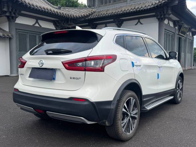 Nissan Qashqai 2022 2. 0L CVT XV Prem. Premium Edition China VI Emission Standard | Арт. CN-11439 — изображение 21