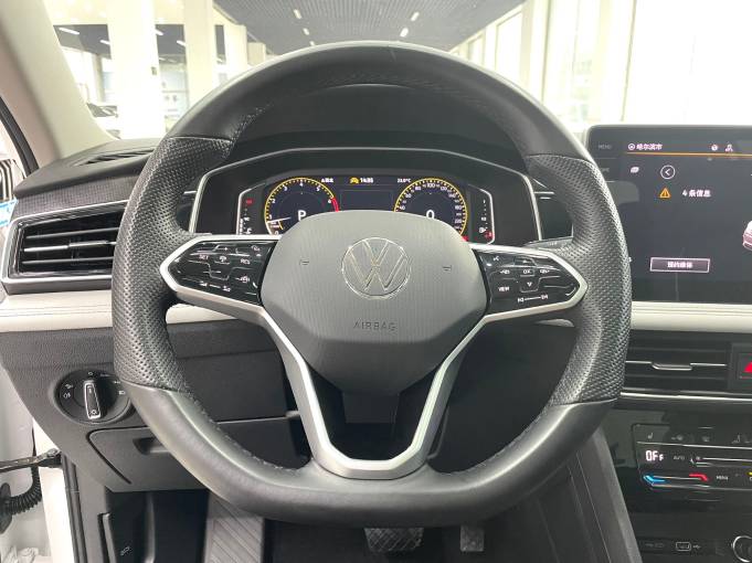 Volkswagen Tiguan L 2023 280TSI Automatic 2WD Trendy Creation Limited Edition | Арт. CN-11391 — изображение 8