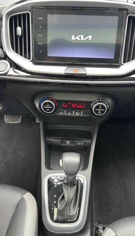 Kia Stonic 2021 1. 4L CVT Fun Enjoyment Sunroof Model | Арт. CN-11553 — изображение 18