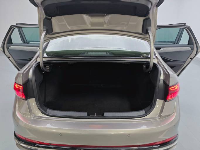 Volkswagen Sagitar 2023 Volkswagen 280TSI beyond | Арт. CN-9419 — изображение 18