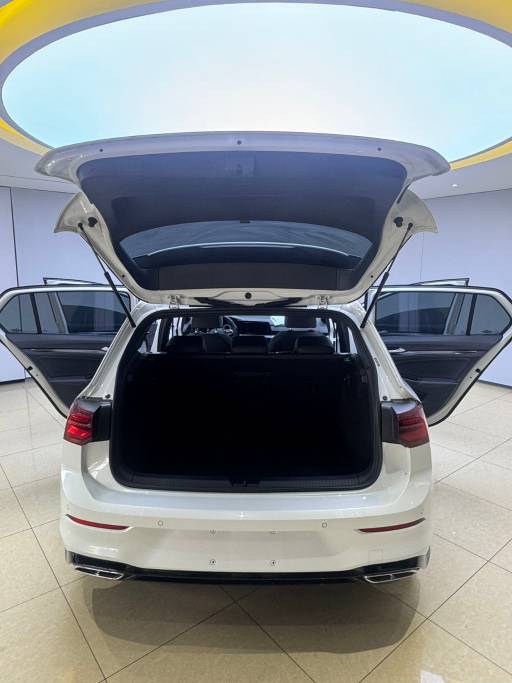 Volkswagen Golf 2023 280TSI DSG R-Line | Арт. CN-11673 — изображение 20